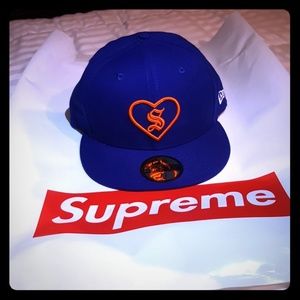 Supreme hat